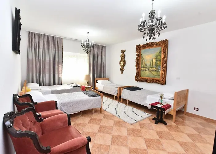 Auberge de jeunesse Marku *