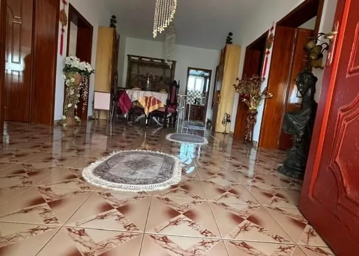 Auberge de jeunesse Marku *