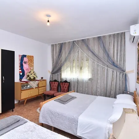 Marku Hostel Szkodra